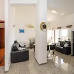 Apartment Stunning In