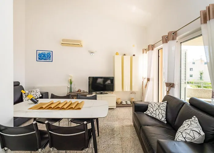 Appartement Stunning In *